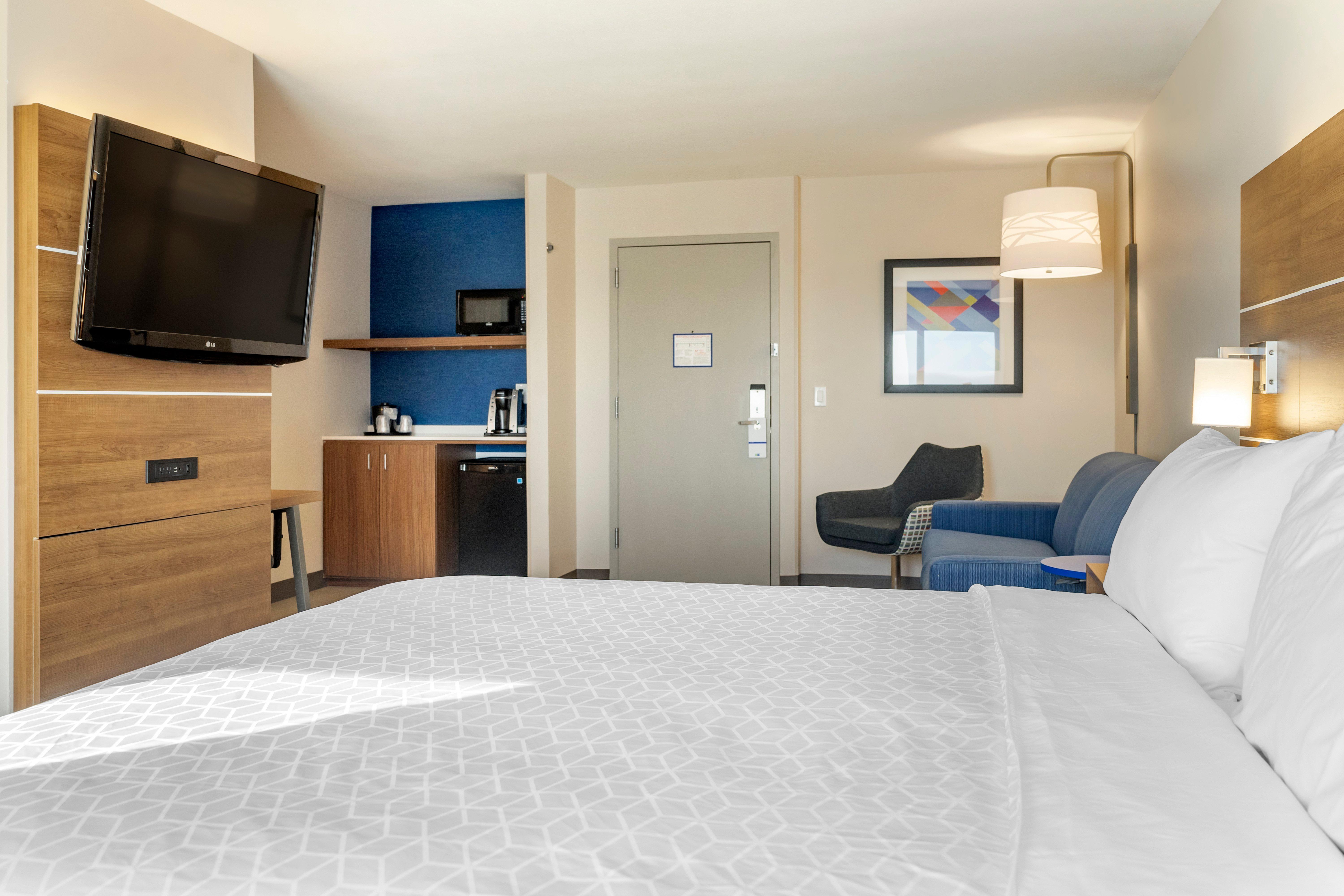 Holiday Inn Express Hotel & Suites Albuquerque Midtown By Ihg Exterior foto