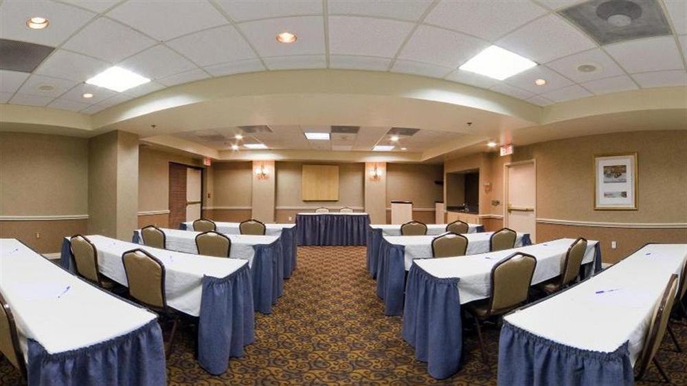 Holiday Inn Express Hotel & Suites Albuquerque Midtown By Ihg Exterior foto
